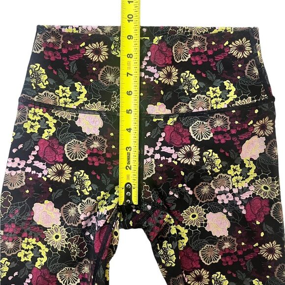 Lululemon Wunder Under Crop Fleurolace High Rise Size 6 - Picture 8 of 9